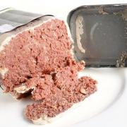 China đóng đồ hộp & ăn thịt người