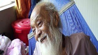 Thầy thuốc kể chuyện vui trong Phật Pháp