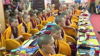 TÂY TẠNG: buổi lễ TÂM LINH HUYỀN BÍ đầy MÊ HOẶC với hàng ngàn người tham dự